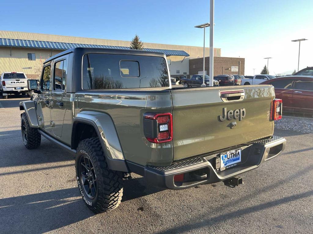 new 2026 Jeep Gladiator car, priced at $50,483
