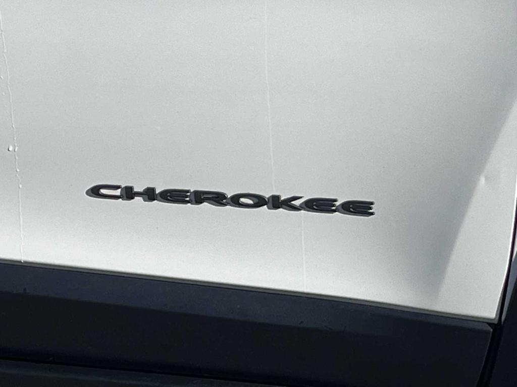 used 2019 Jeep Cherokee car, priced at $21,896
