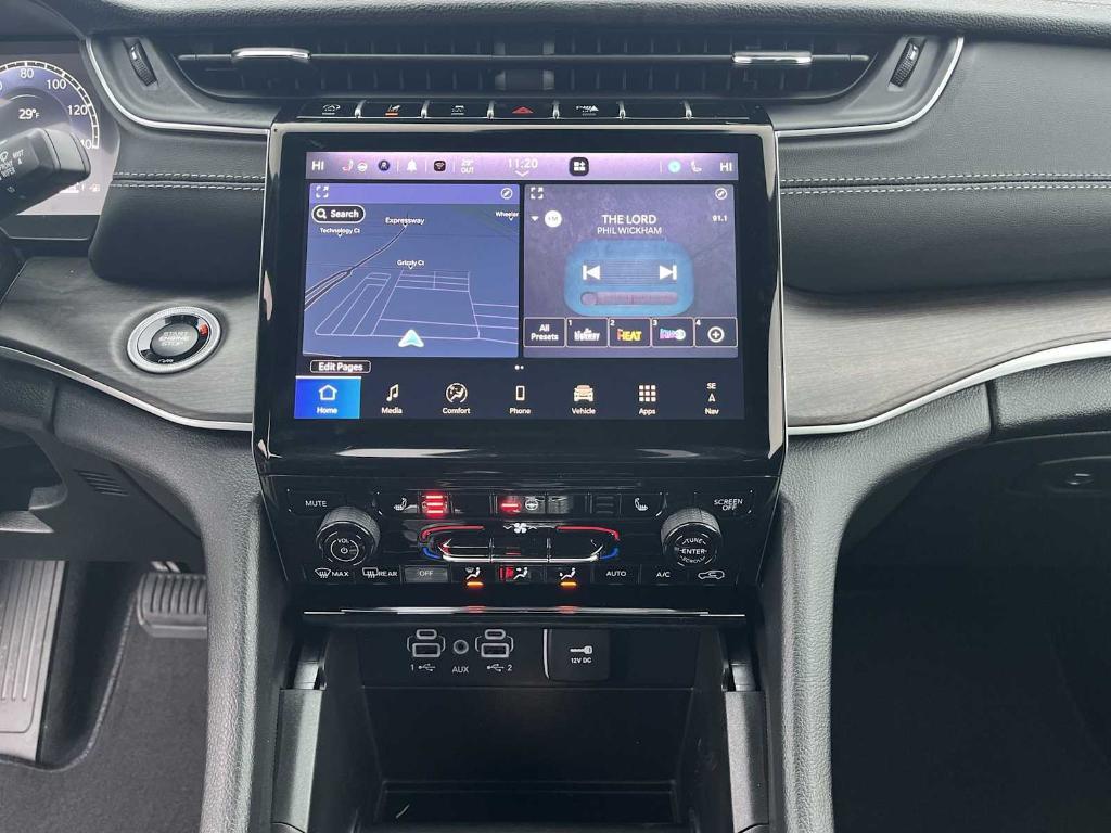 new 2025 Jeep Grand Cherokee car, priced at $46,883