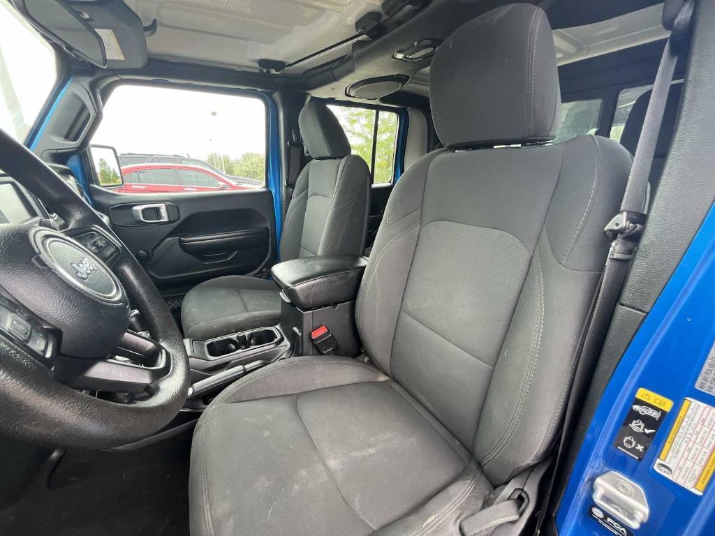 used 2021 Jeep Gladiator car, priced at $19,473