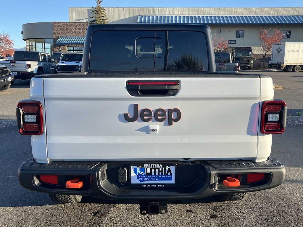 new 2026 Jeep Gladiator car, priced at $59,545