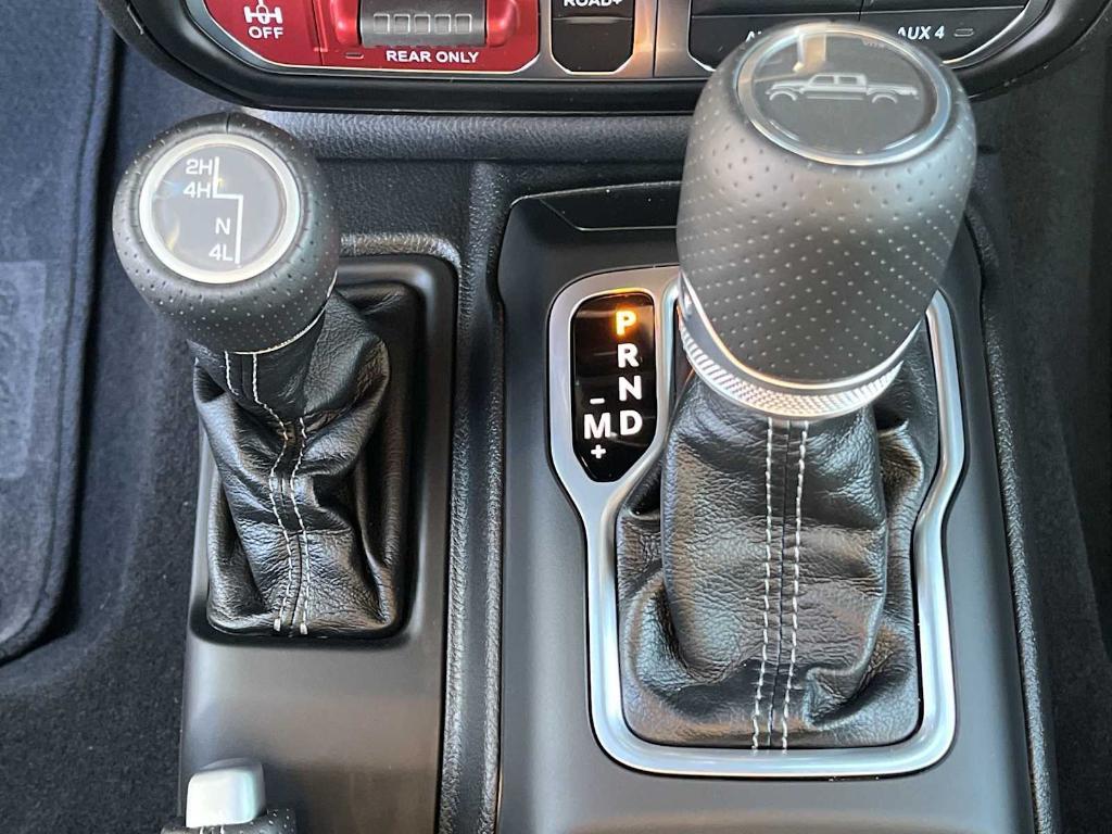 new 2026 Jeep Gladiator car, priced at $59,545