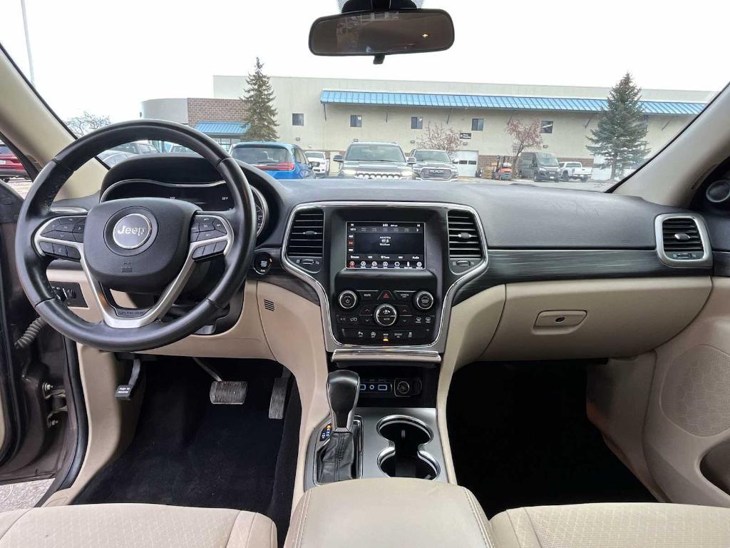 used 2020 Jeep Grand Cherokee car, priced at $18,166