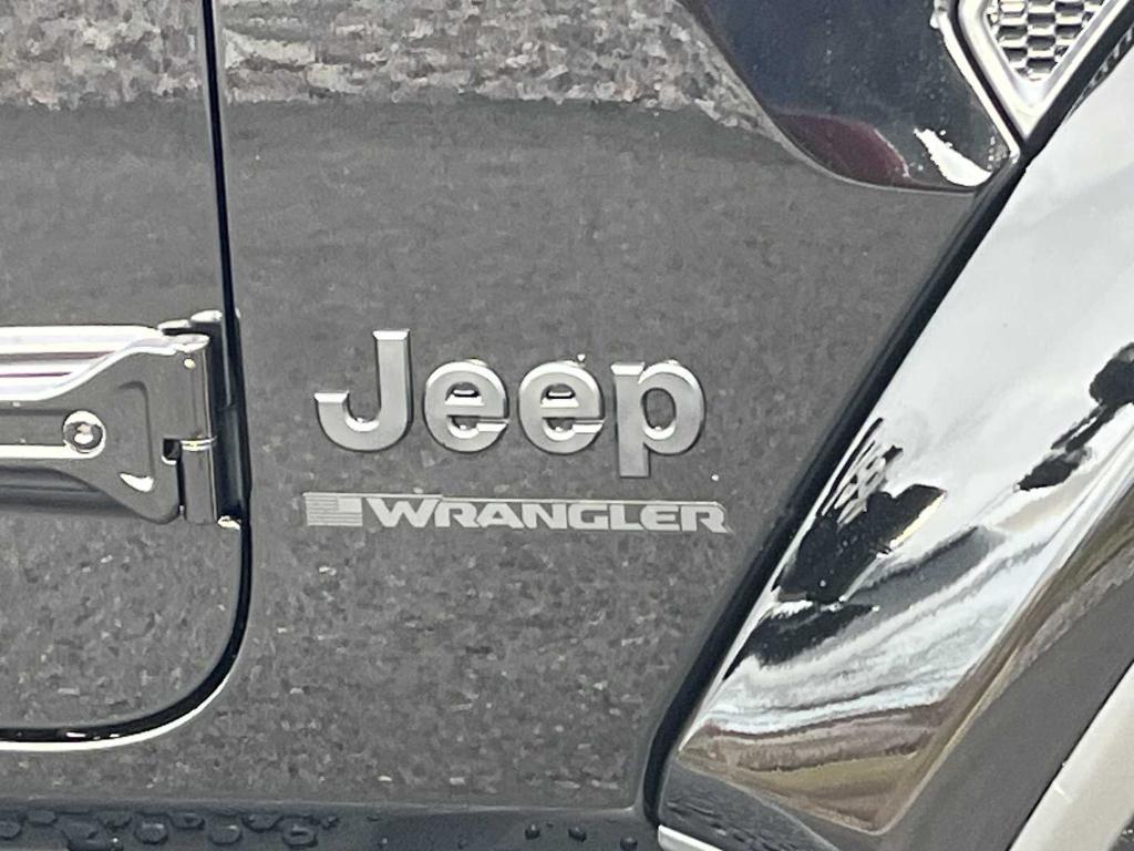 new 2026 Jeep Wrangler car, priced at $52,728