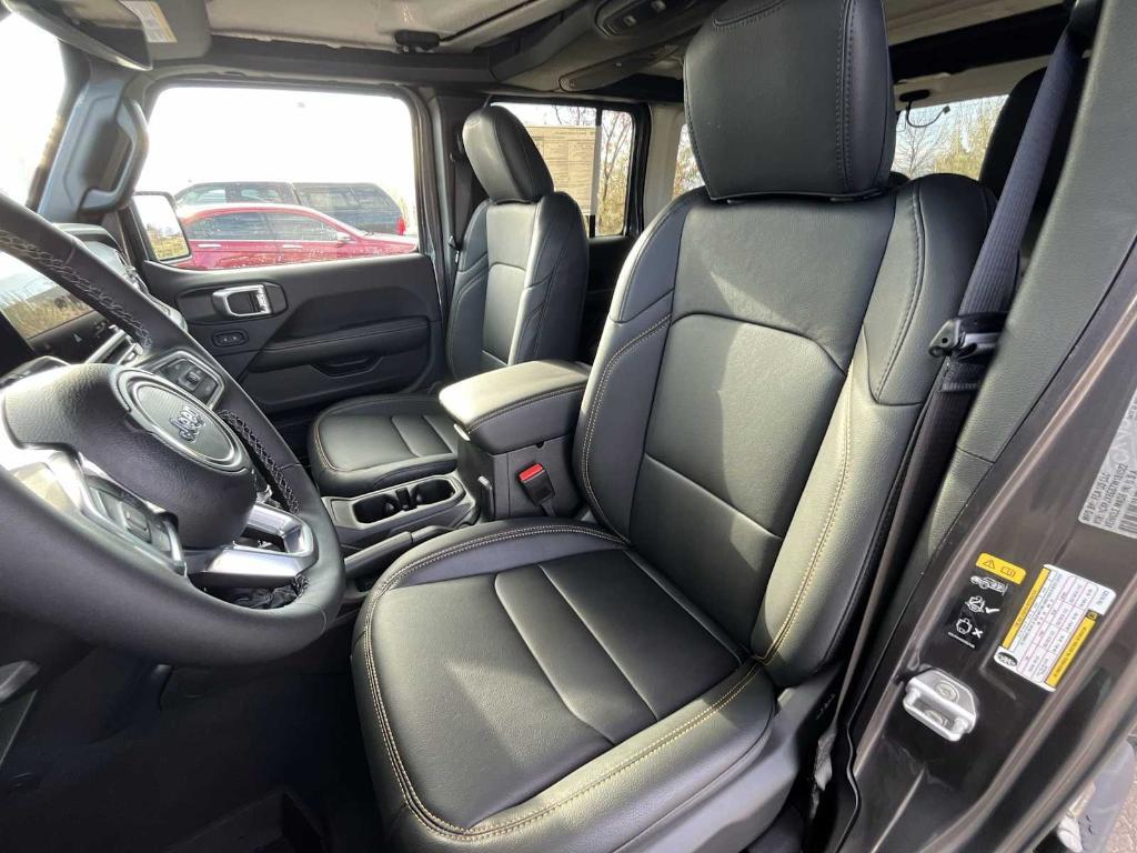new 2026 Jeep Wrangler car, priced at $55,428