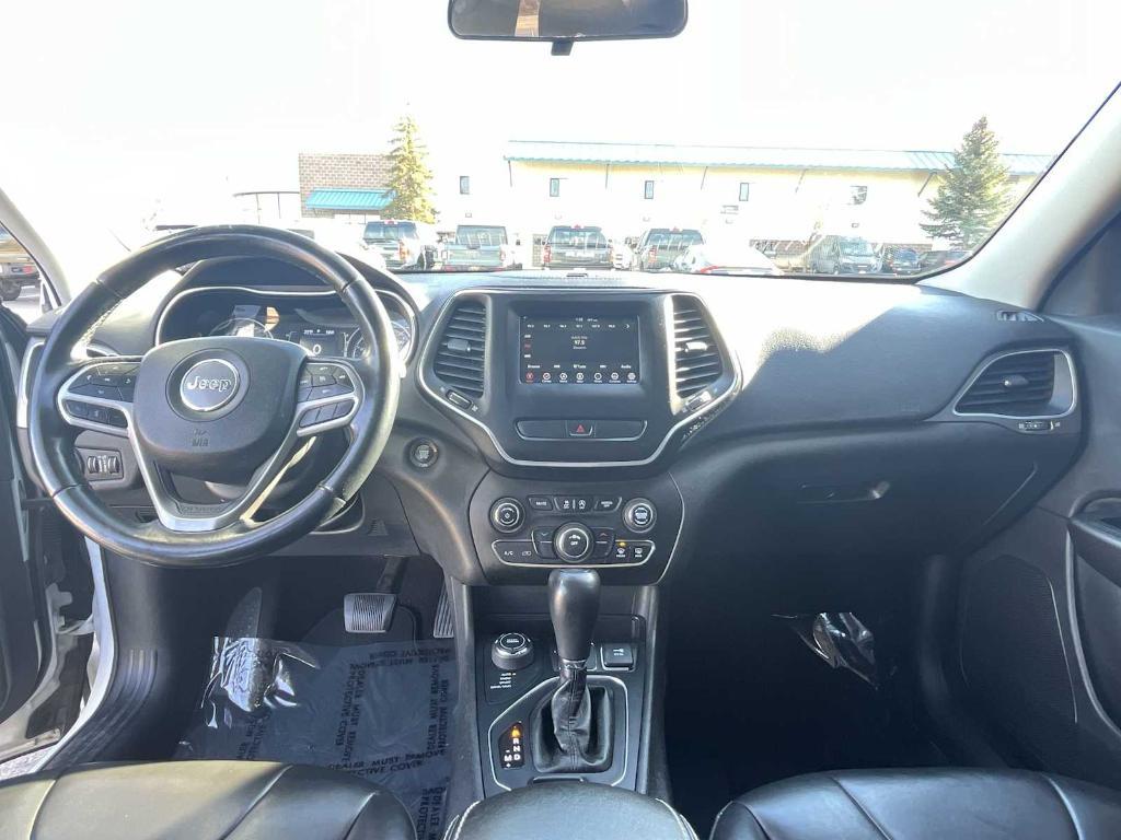 used 2019 Jeep Cherokee car, priced at $14,293