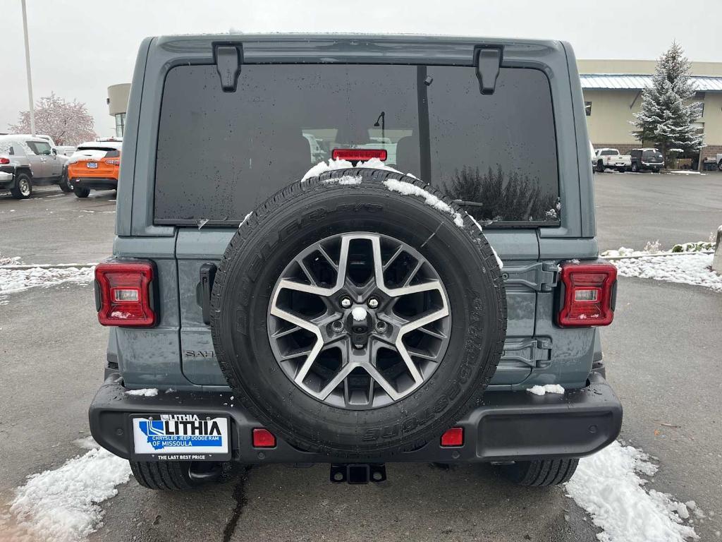 new 2026 Jeep Wrangler car, priced at $55,172