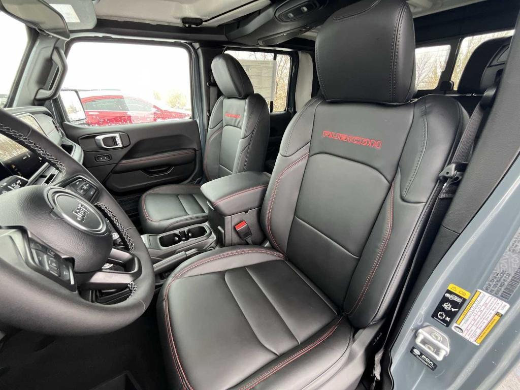 new 2026 Jeep Gladiator car, priced at $59,438