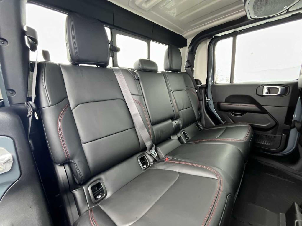 new 2026 Jeep Gladiator car, priced at $59,438