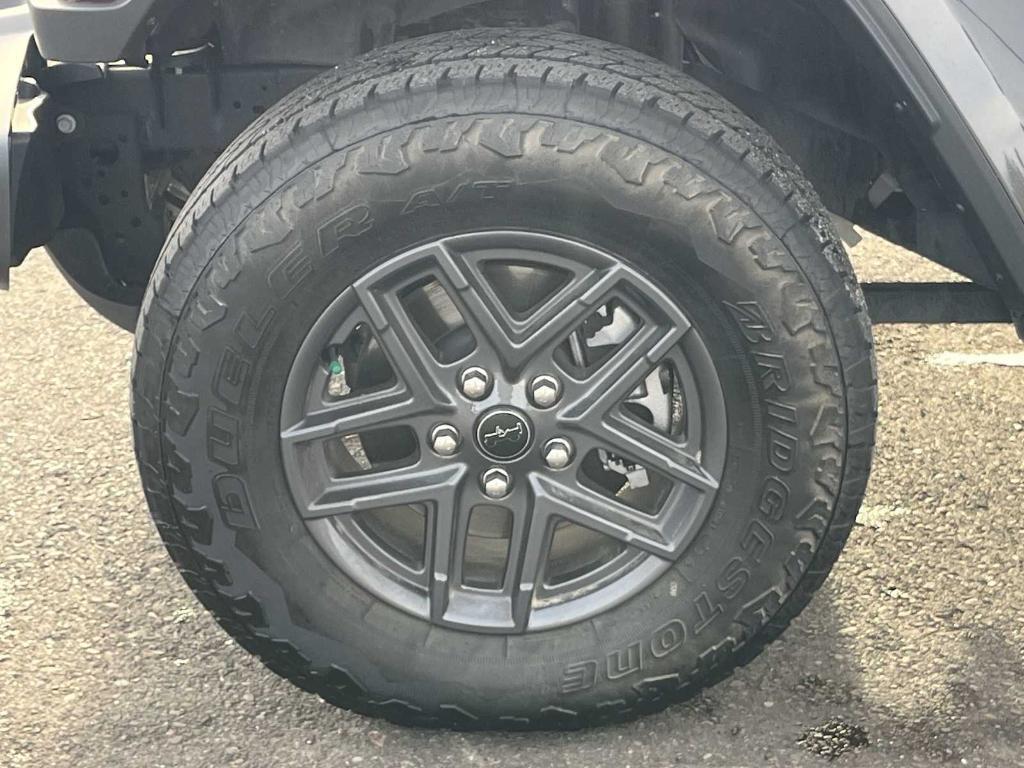 used 2025 Jeep Gladiator car, priced at $40,519