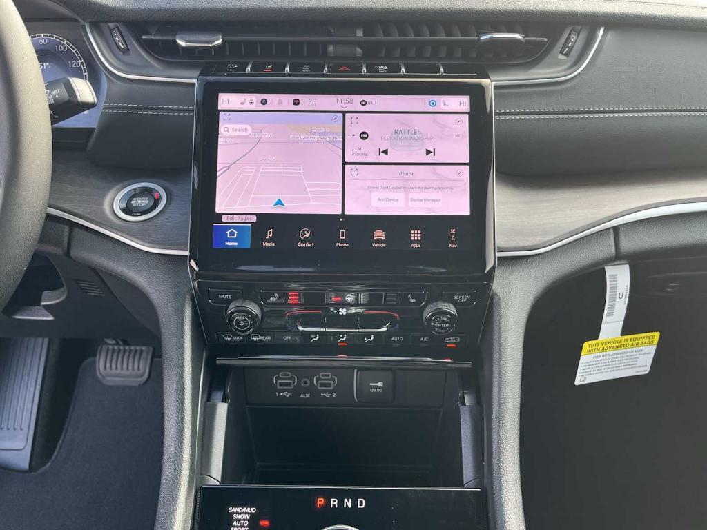 new 2025 Jeep Grand Cherokee car, priced at $46,974