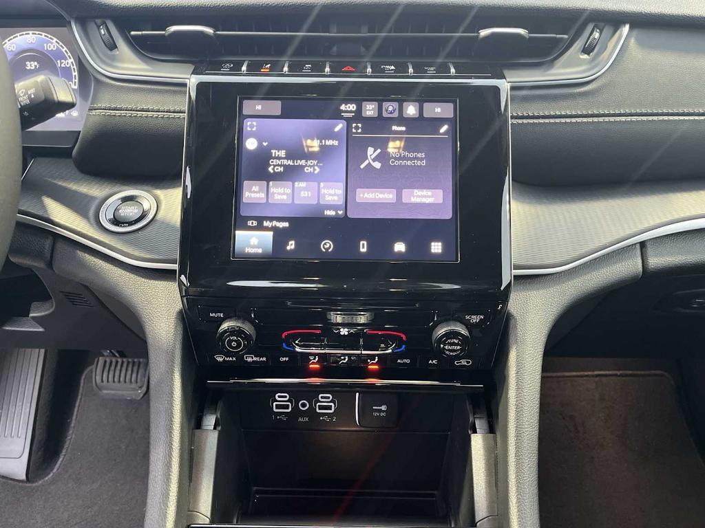 new 2025 Jeep Grand Cherokee car, priced at $38,249