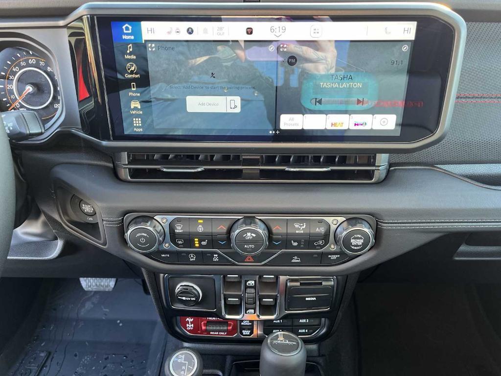 new 2026 Jeep Gladiator car, priced at $62,215