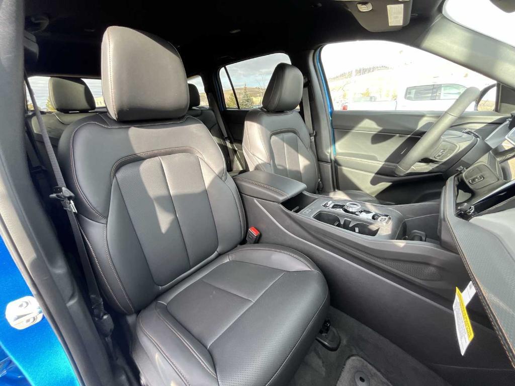 new 2026 Jeep Cherokee car, priced at $41,781