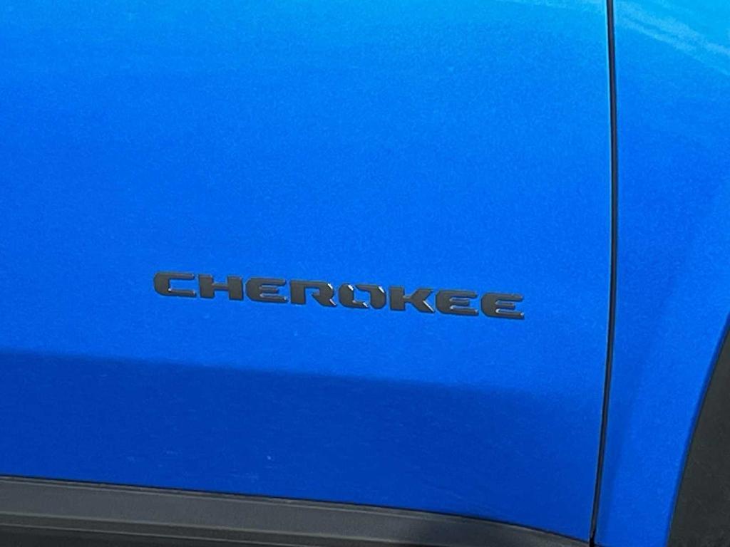 new 2026 Jeep Cherokee car, priced at $41,781