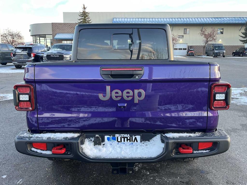 new 2026 Jeep Gladiator car, priced at $60,725