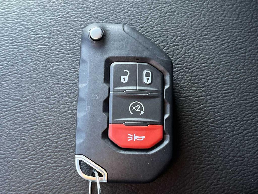 new 2026 Jeep Gladiator car, priced at $60,725