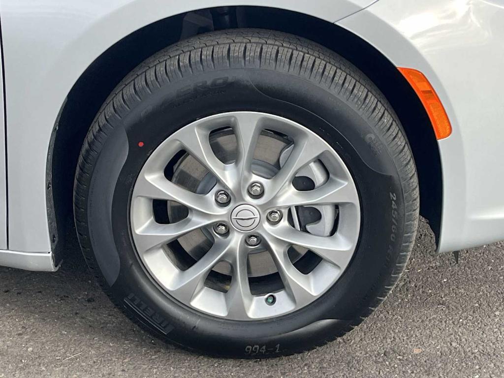 new 2026 Chrysler Pacifica car, priced at $56,360