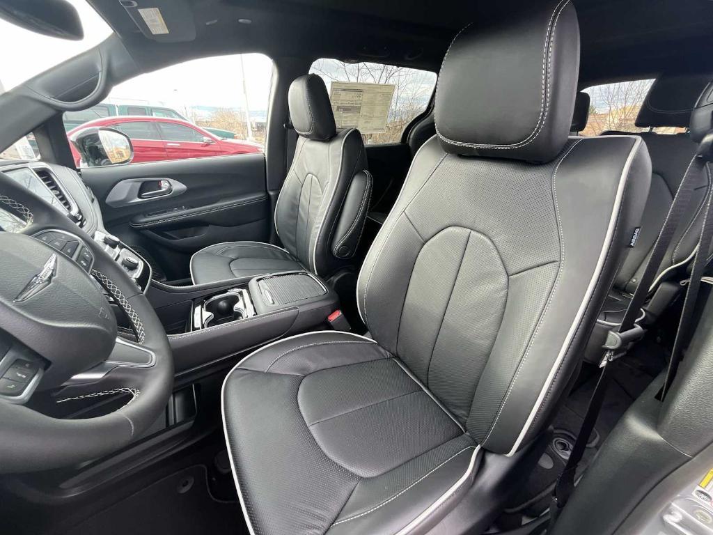 new 2026 Chrysler Pacifica car, priced at $56,360