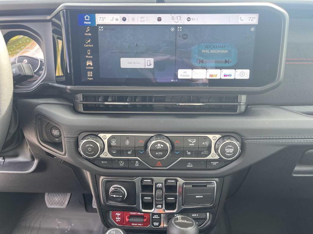 new 2025 Jeep Gladiator car, priced at $54,582