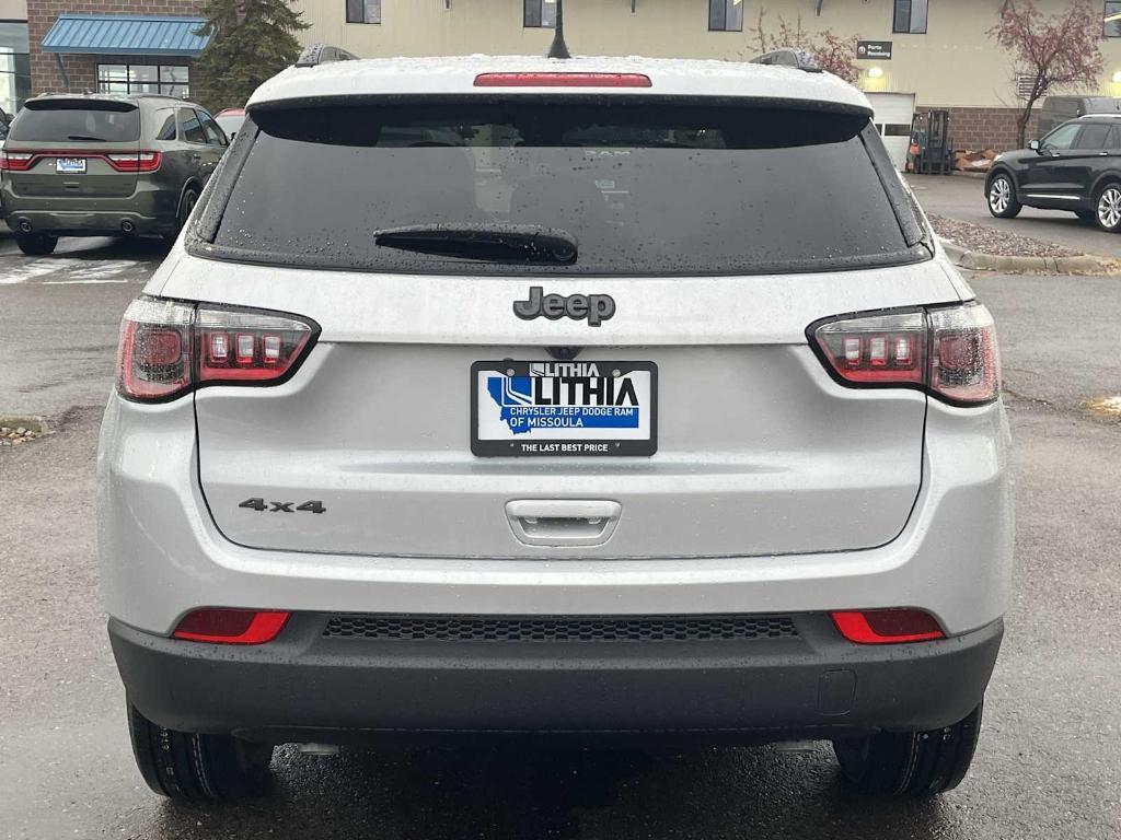 new 2026 Jeep Compass car, priced at $31,081