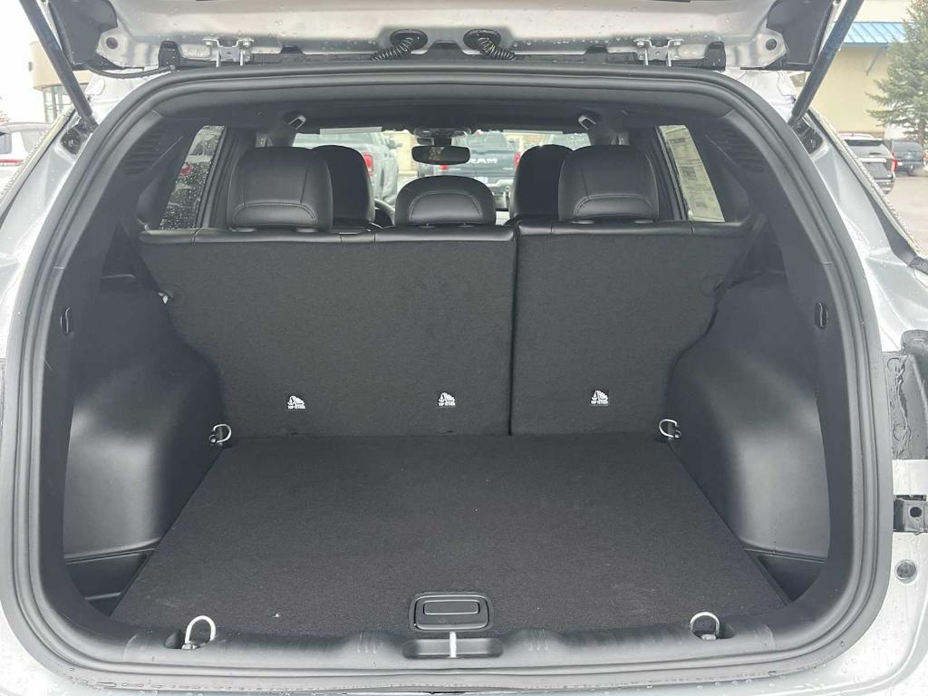 new 2026 Jeep Compass car, priced at $31,081