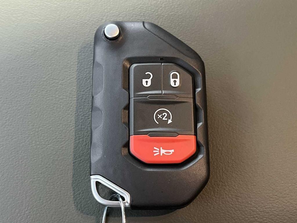 new 2026 Jeep Gladiator car, priced at $60,821