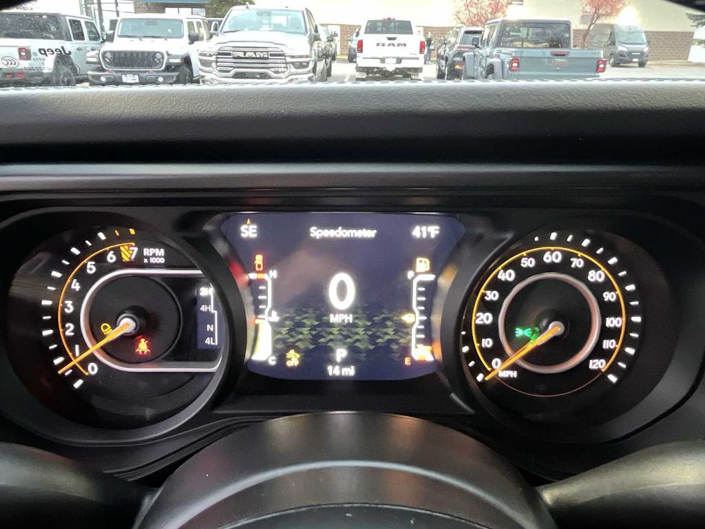 new 2026 Jeep Gladiator car, priced at $60,821