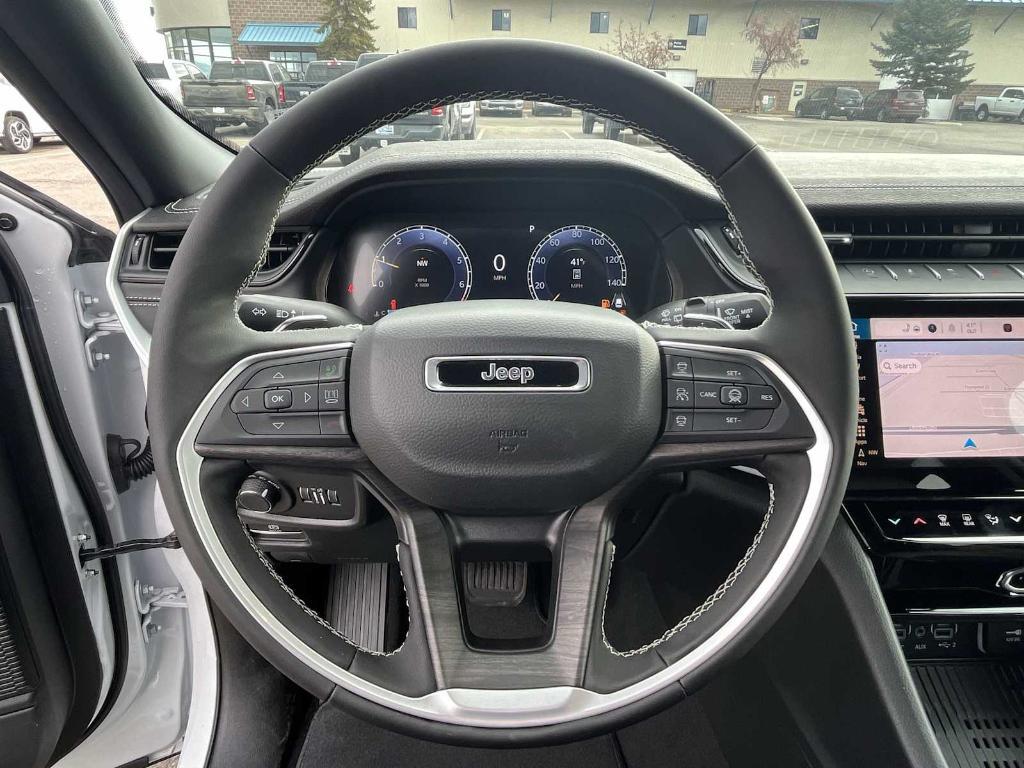 new 2026 Jeep Grand Cherokee car, priced at $46,494