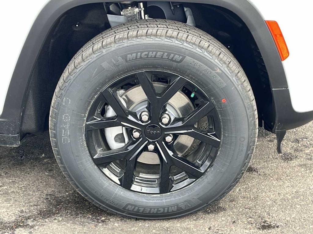 new 2026 Jeep Grand Cherokee car, priced at $46,494