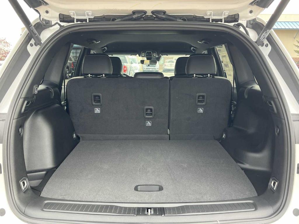 new 2026 Jeep Grand Cherokee car, priced at $46,494