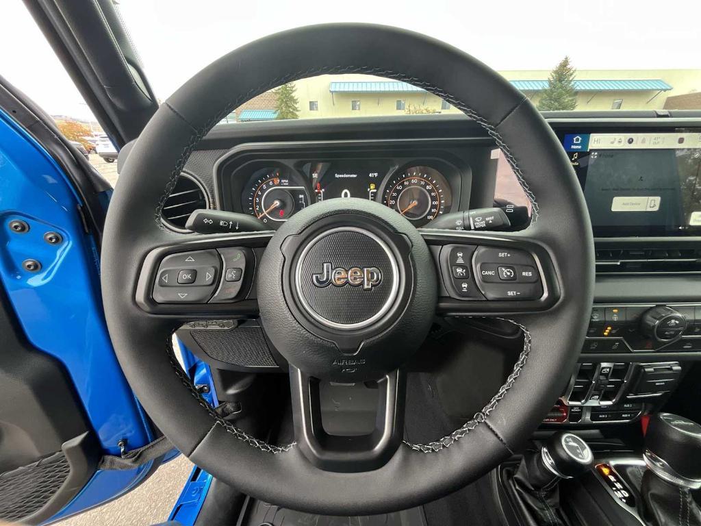 new 2025 Jeep Gladiator car, priced at $53,653