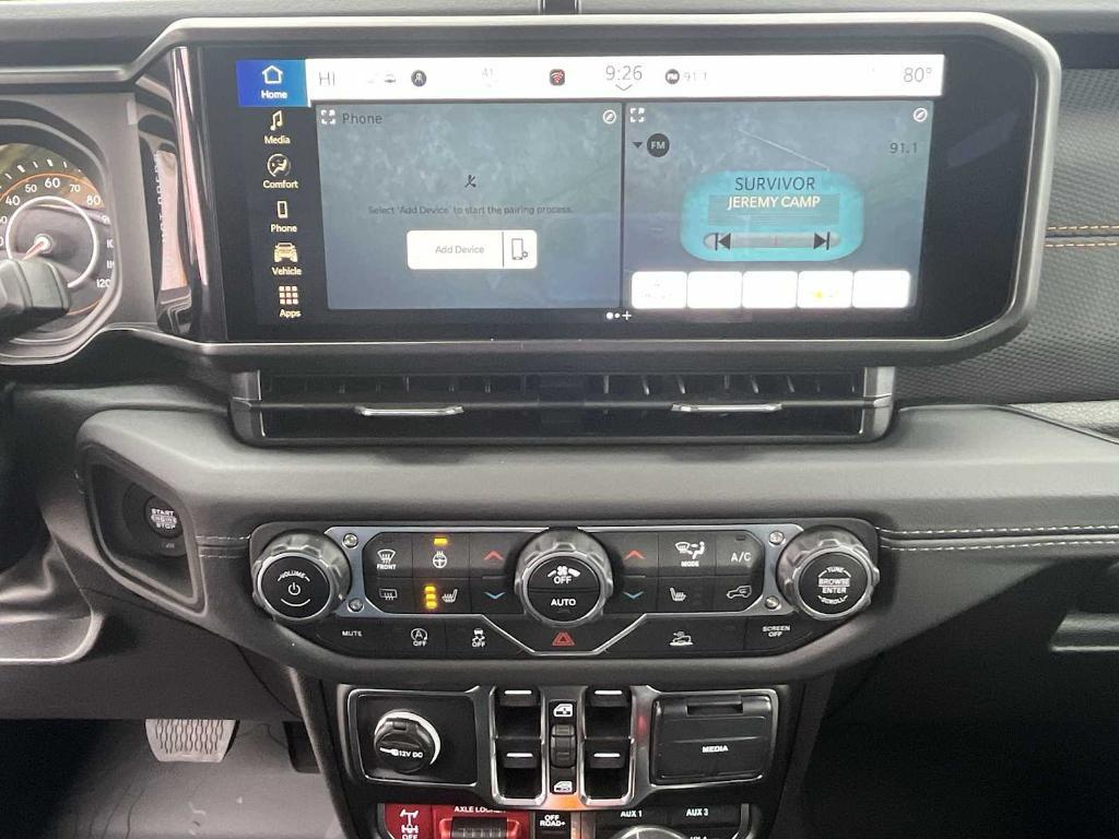 new 2025 Jeep Gladiator car, priced at $53,653