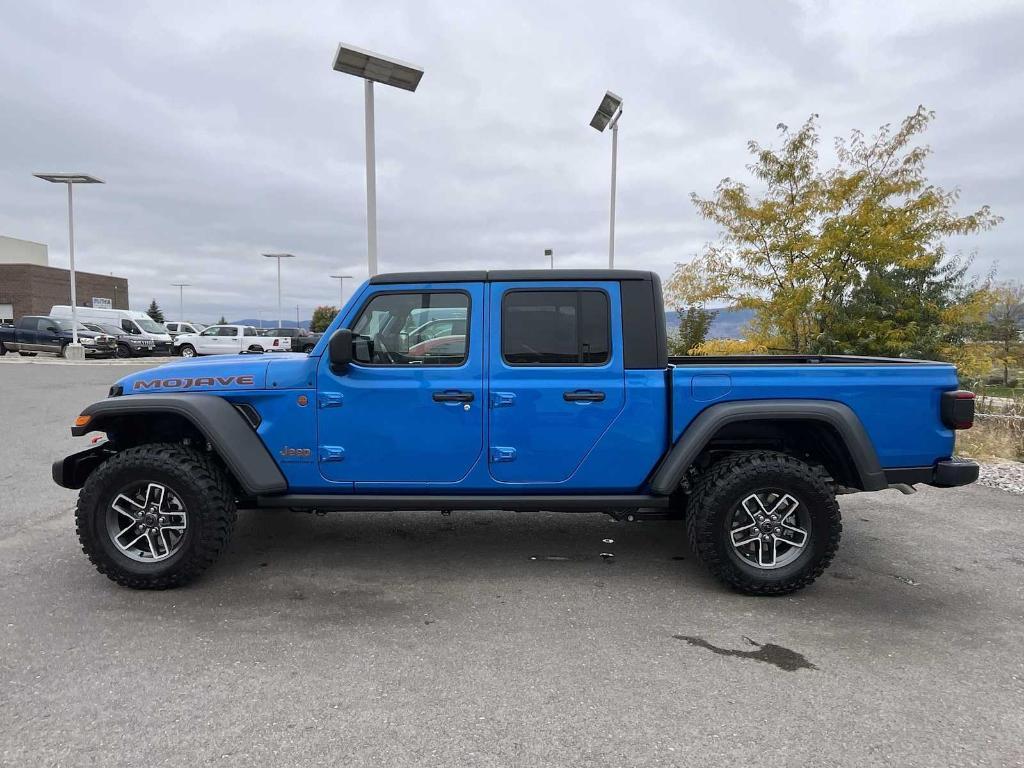 new 2025 Jeep Gladiator car, priced at $53,653