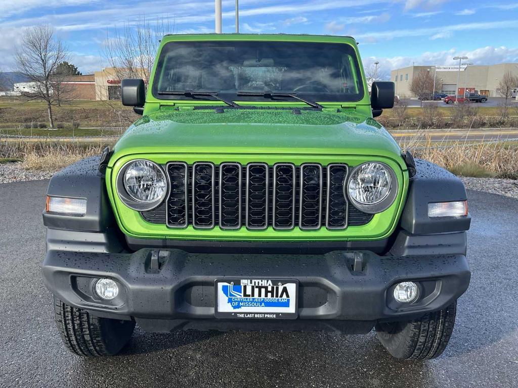 new 2026 Jeep Wrangler car, priced at $43,091