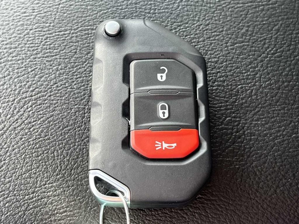 new 2026 Jeep Wrangler car, priced at $43,091