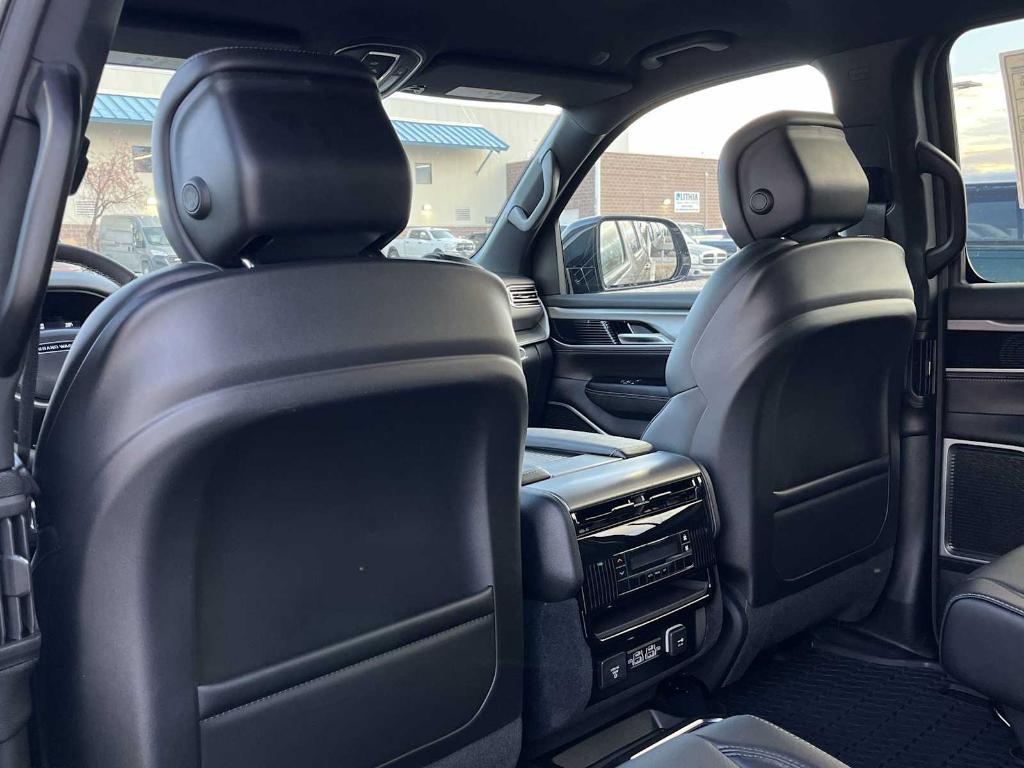 new 2026 Jeep Grand Wagoneer L car, priced at $70,323