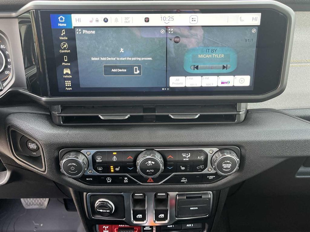 new 2026 Jeep Wrangler car, priced at $47,581