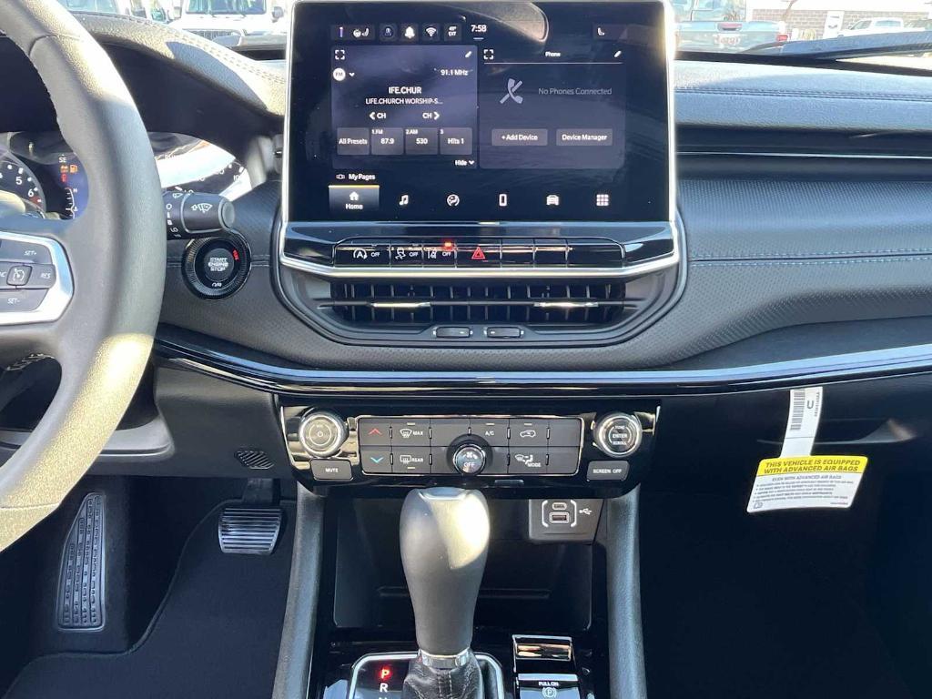 new 2026 Jeep Compass car, priced at $32,030