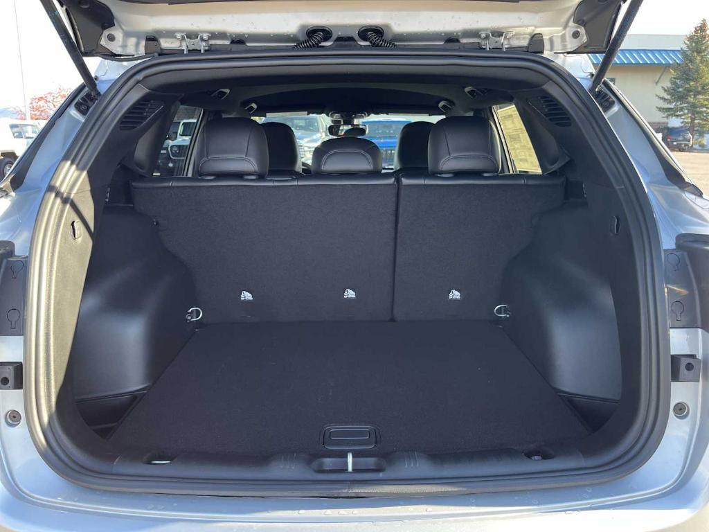 new 2026 Jeep Compass car, priced at $32,030