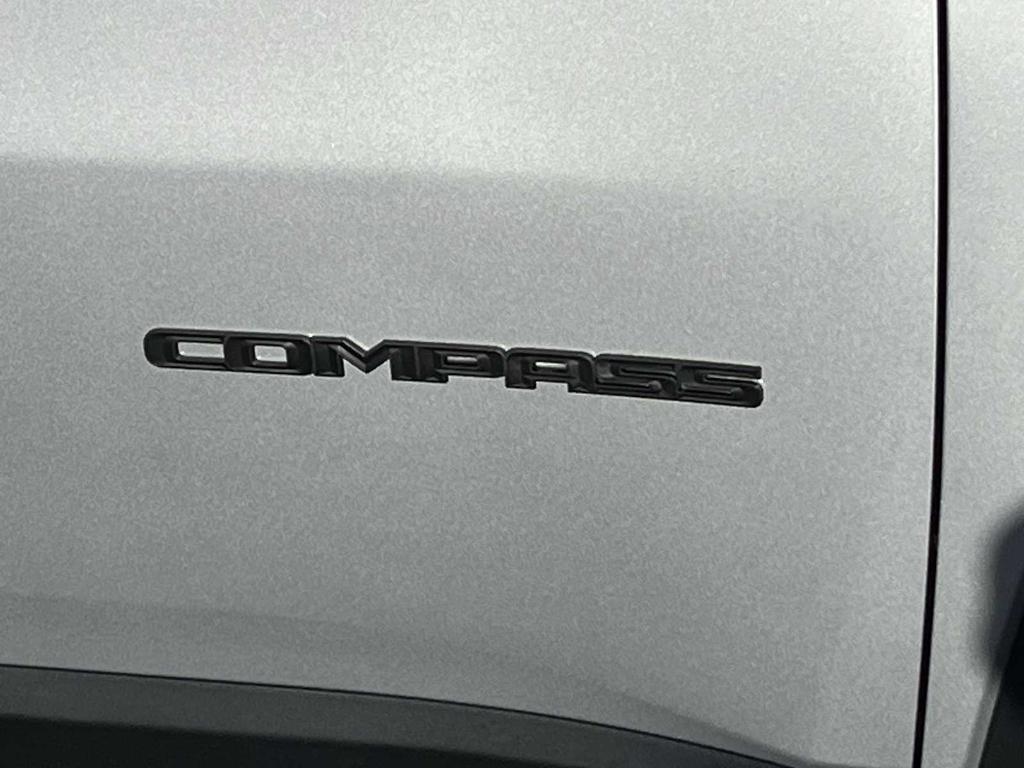 new 2026 Jeep Compass car, priced at $32,030
