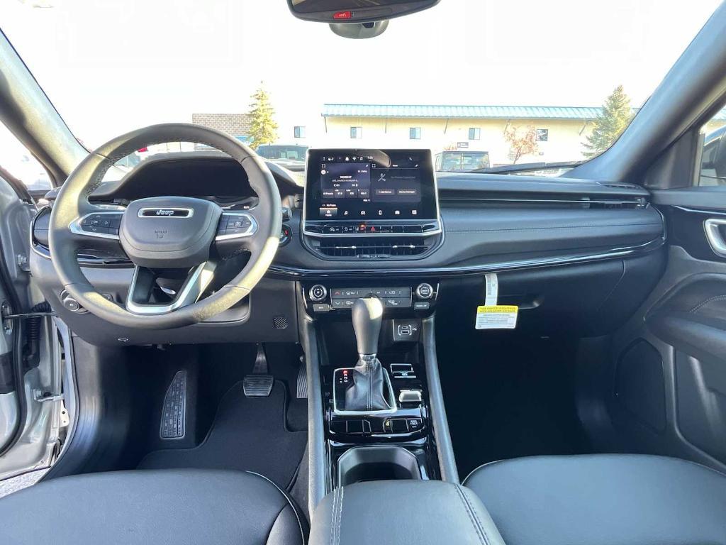 new 2026 Jeep Compass car, priced at $32,030