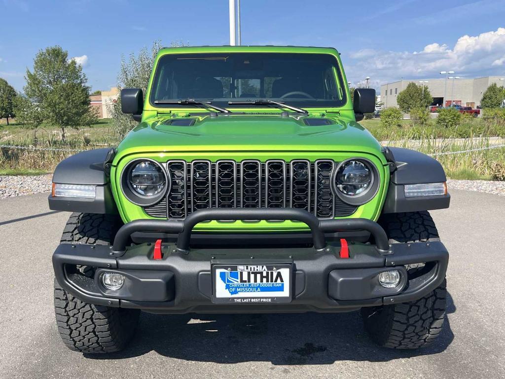 new 2025 Jeep Gladiator car, priced at $57,064