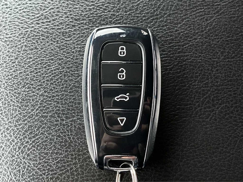 used 2020 Jeep Gladiator car, priced at $24,833