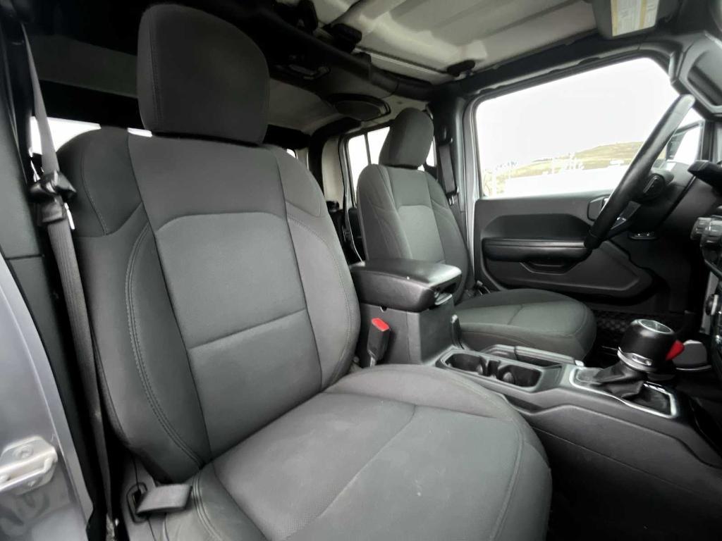 used 2020 Jeep Gladiator car, priced at $24,833