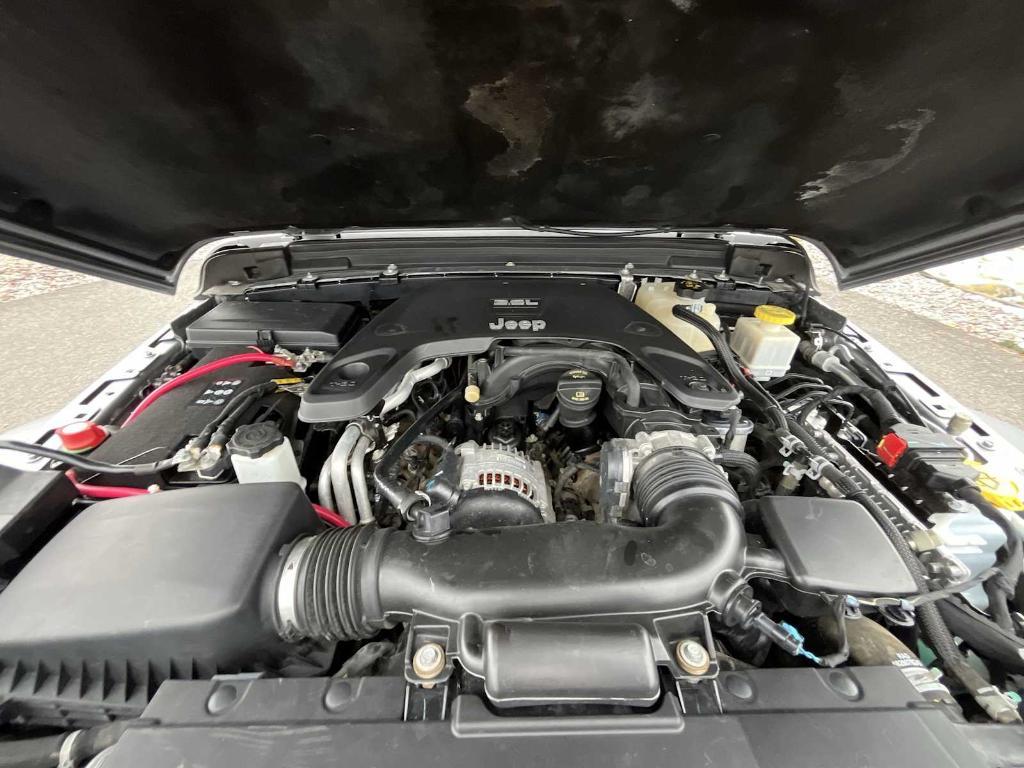 used 2020 Jeep Gladiator car, priced at $24,833