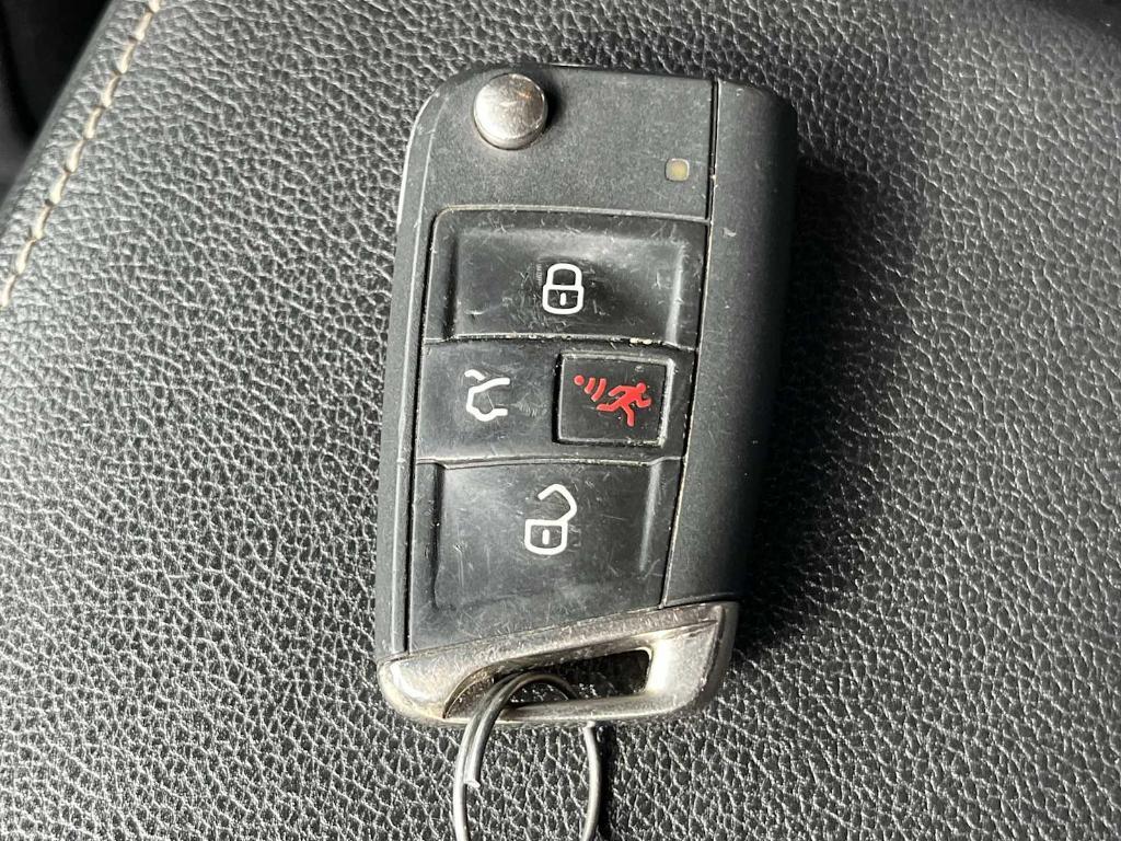 used 2021 Volkswagen Tiguan car, priced at $14,533