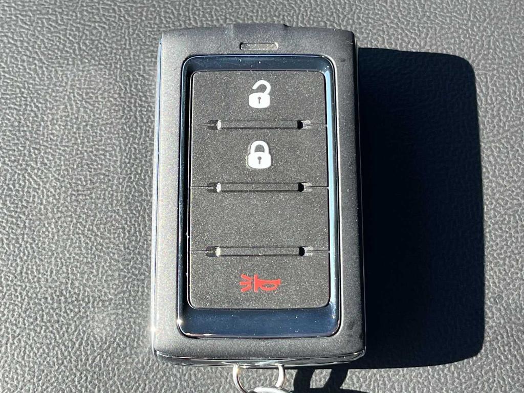 new 2025 Jeep Grand Cherokee L car, priced at $41,499