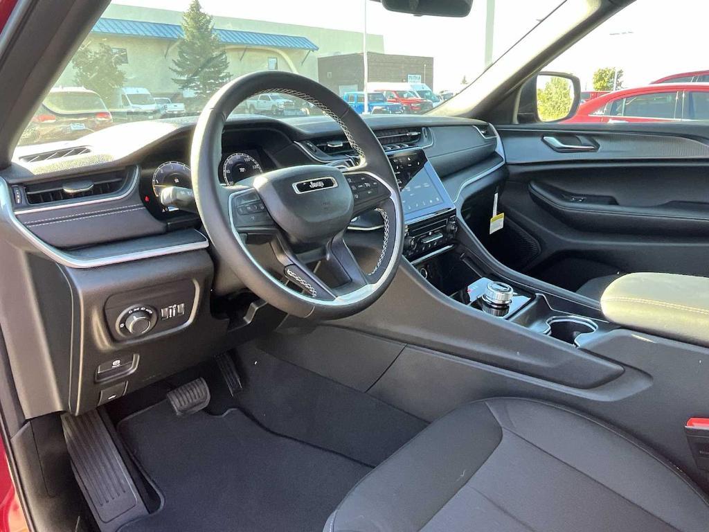 new 2025 Jeep Grand Cherokee L car, priced at $41,499