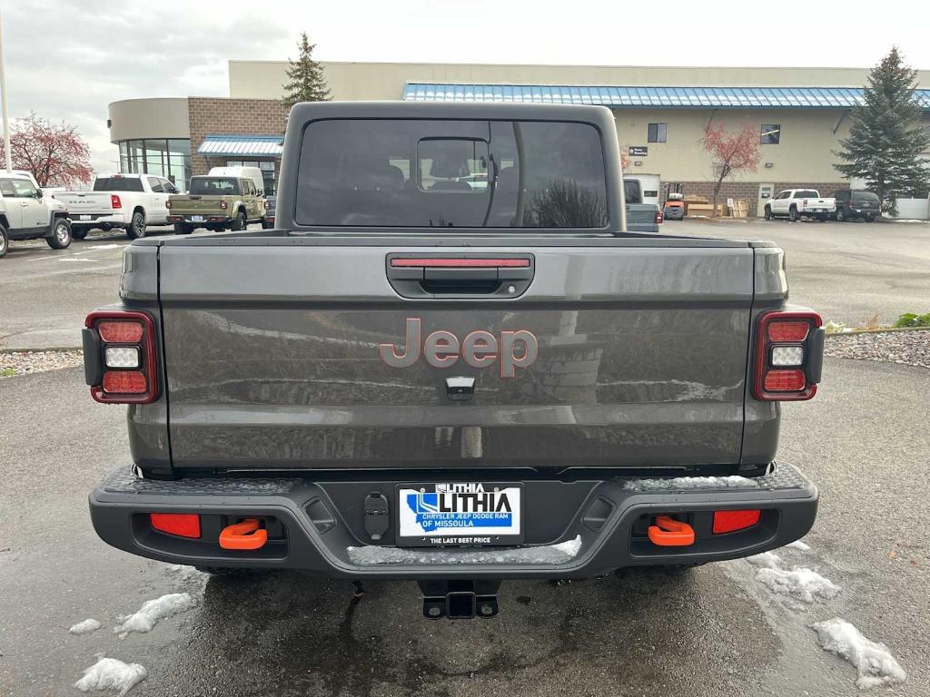 new 2026 Jeep Gladiator car, priced at $58,321